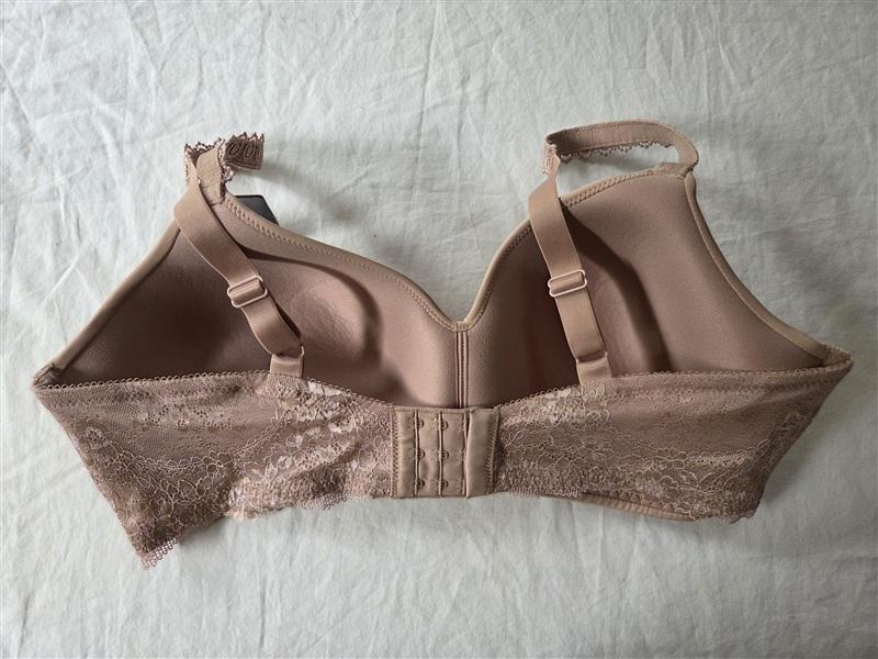 NWTD Wacoal 38DD Level Up Lace Wireless Contour Bra 856369 Beige 135965