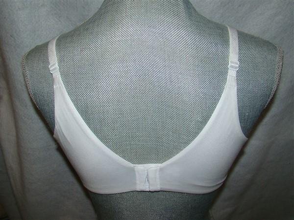 NWOT Warners 38B Cloud 9 Backsmoother Full-Coverage Bra RB1691A White 135989