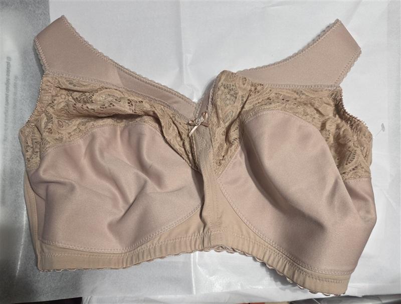 NWOT Glamorise 36DD Magic Lift Cotton Full Fig 1001 Wireless Support Bra 135993