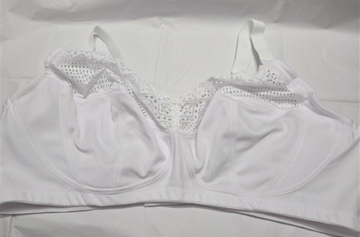 NWOT Glamorise 42C Comfort Lift Wireless Bra 1103 Bra White 136004