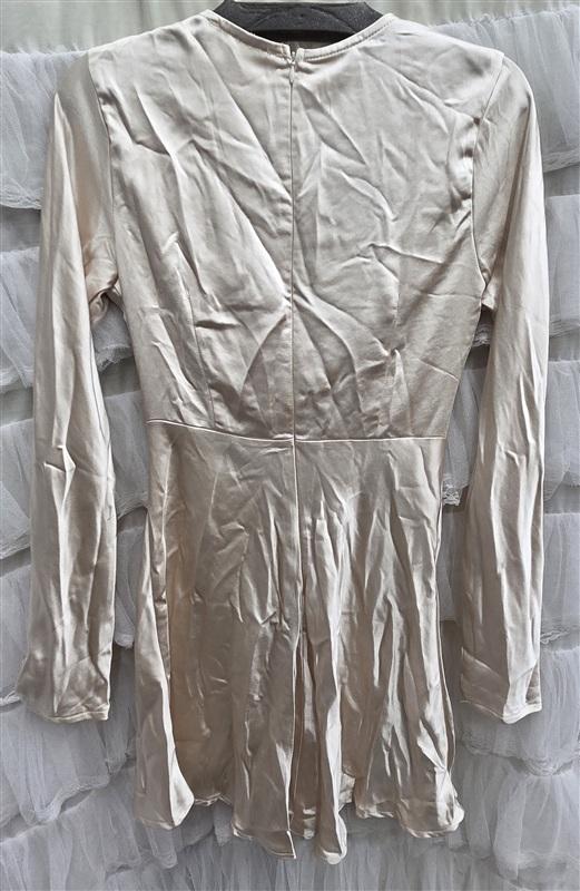 NWT Selfie Leslie S Solstice Long Sleeve Cowl Neck Mini Dress Champagne 136088