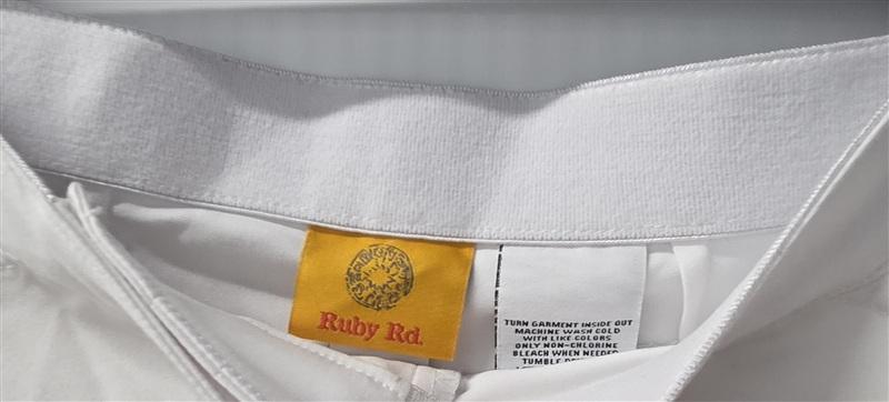 NWT Ruby Road 14 Embroidered Lace Ankle Pants 136093