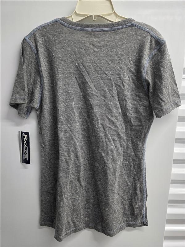 NWT Pro Edge XL North Carolina Tar Heels Women's V neck T Shirt 136095