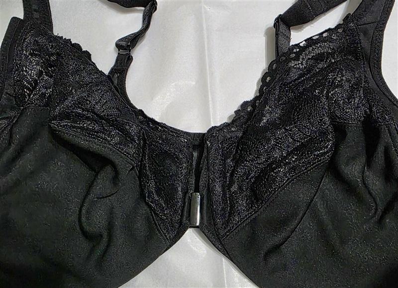 NWOT Glamorise 36G Elegance Front Close Underwire Bra 1245 Black 136109