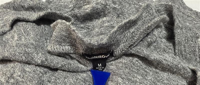 NWOT Monrow M Textured Tri-Blend Fitted V Neck Tee Gray 136167