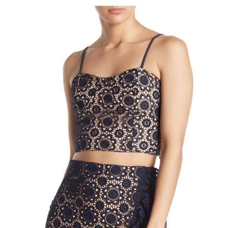 NWT Anthropologie J.O.A. SMALL Navy Blue Lace Spaghetti Strap Crop Top 136178