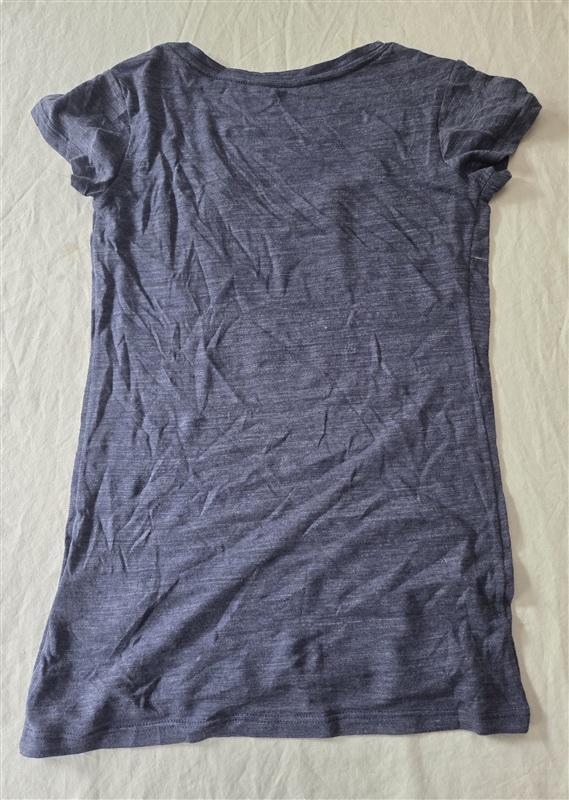 NWOT NFL Team XS Juniors Seattle Seahawks V Neck Metallic T Shirt 136185