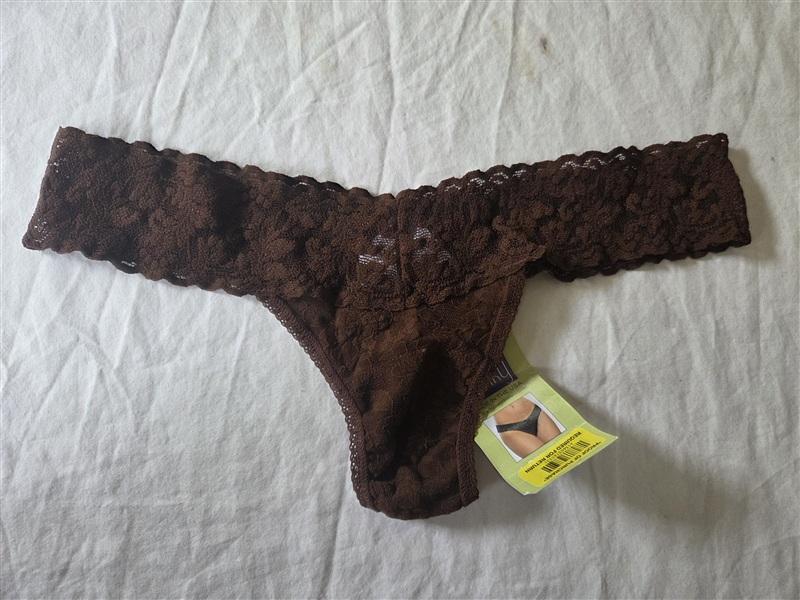 NWT Hanky Panky 1pr Brown Signature Lace Low Rise Thong Underwear 136192