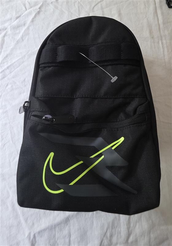 NWT Nike 3Brand Russell Wilson Pro Black Lime Green Insulated Lunch Box