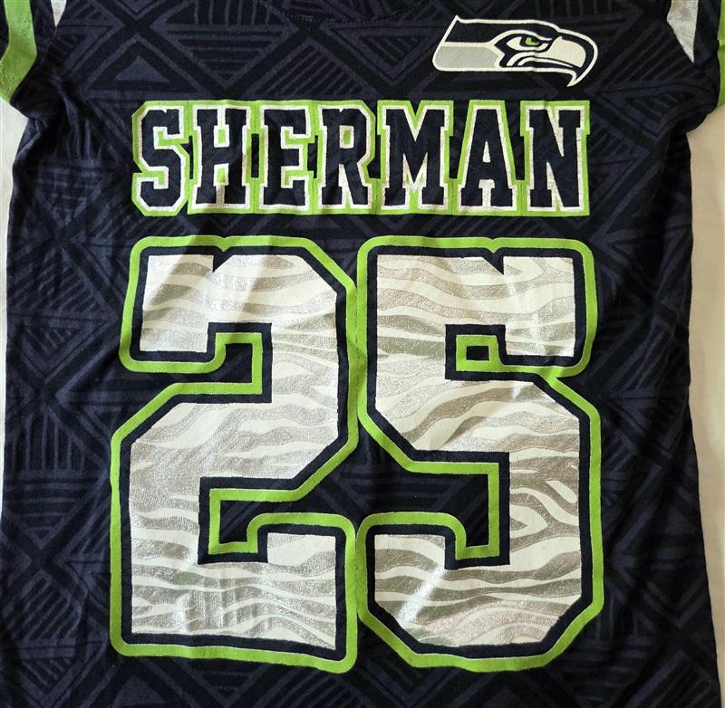 NWOT NFL Team XS Juniors Sherman Seattle Seahawks V Neck Metallic T Shirt 136216
