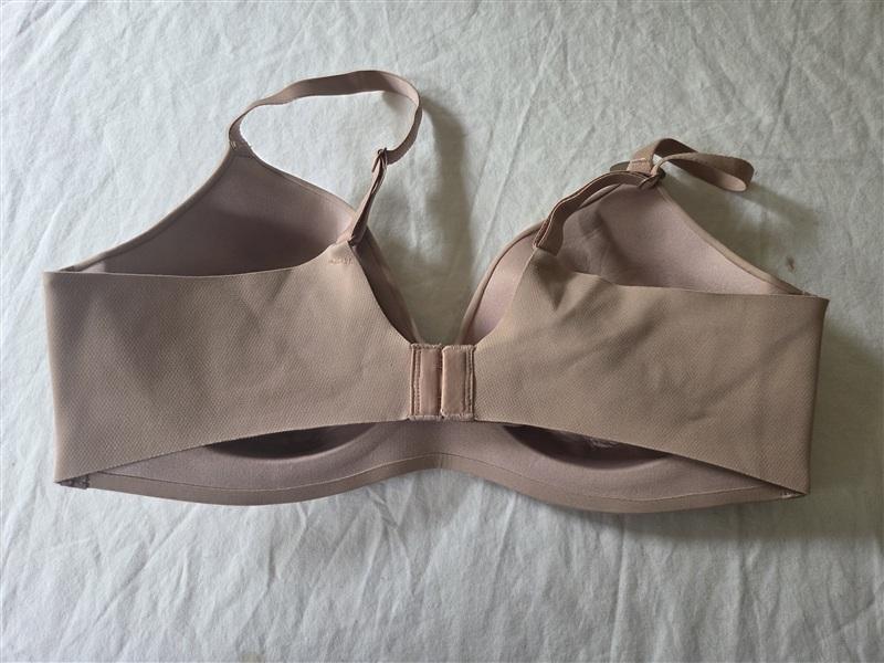 NWT Wacoal 36C Final Effect Contour Plunge Underwire Bra 853337 Beige 136235