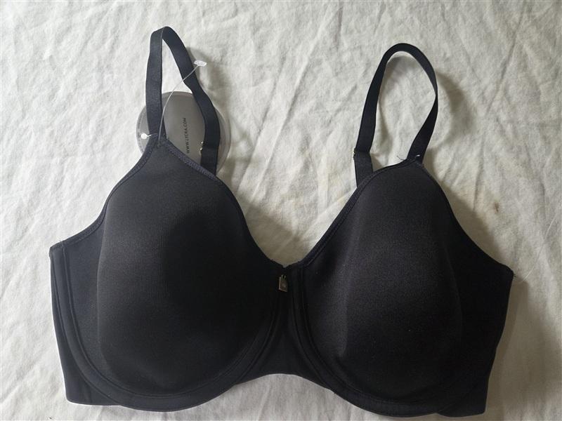 NWT Triumph 32D Body Make-Up Essentials Spacer T-Shirt 62589 Bra 136249