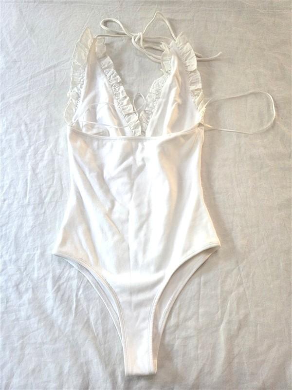 NWOT LUSH M Bodysuit Ivory Deep V Ruffle Front Ribbed Leotard 136253