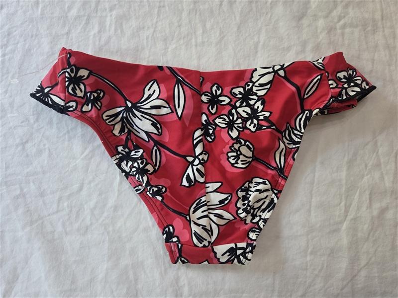 NWOT Robin Piccone Lina XS Floral Red Pink Blac Ruffle Bikini Swim Bottom 136259