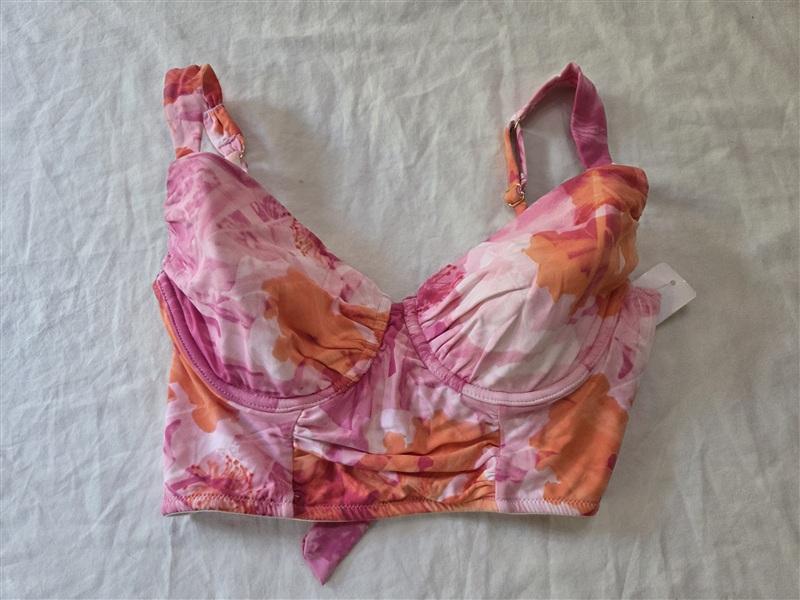NWT Tommy Bahama Photographic Floral Longline Underwire Bikini Swim Top 136260