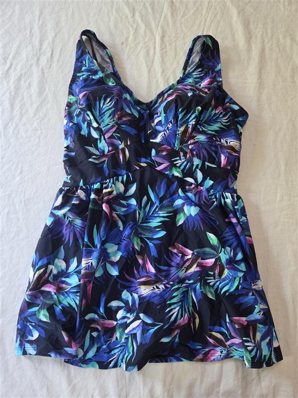 NWT Swimsuits for All 16 Sweetheart Tropical Tummy Control 1PC Dress 136314