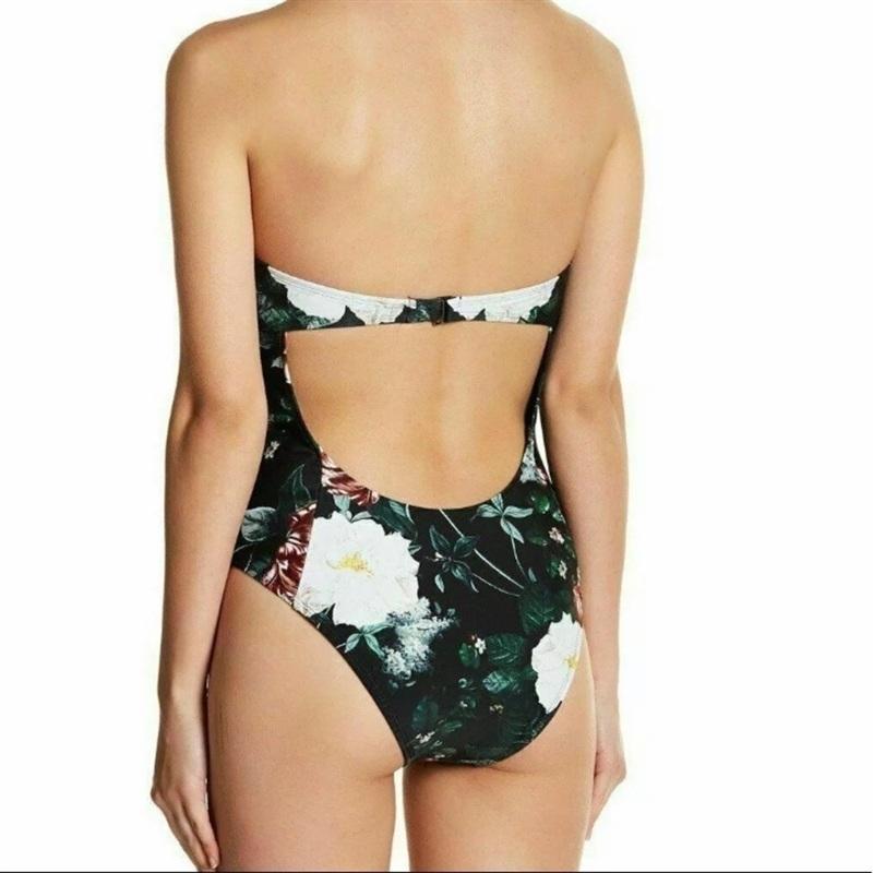 NWT Rachel Roy M Floral Bandeau Underwire One-Piece Swimsuit Black 136318