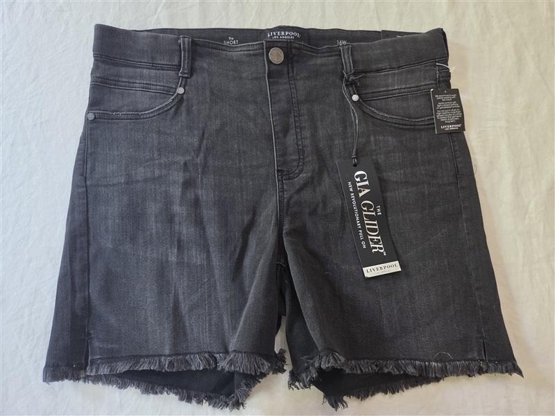 NWT Liverpool 16W Gia Glider Pull ON Charcoal Jean Shorts 136321