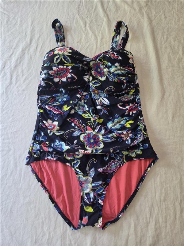NWT Anne Cole 18W Twist Front Strapless 1PC Swimsuit Holiday Paisley 136328