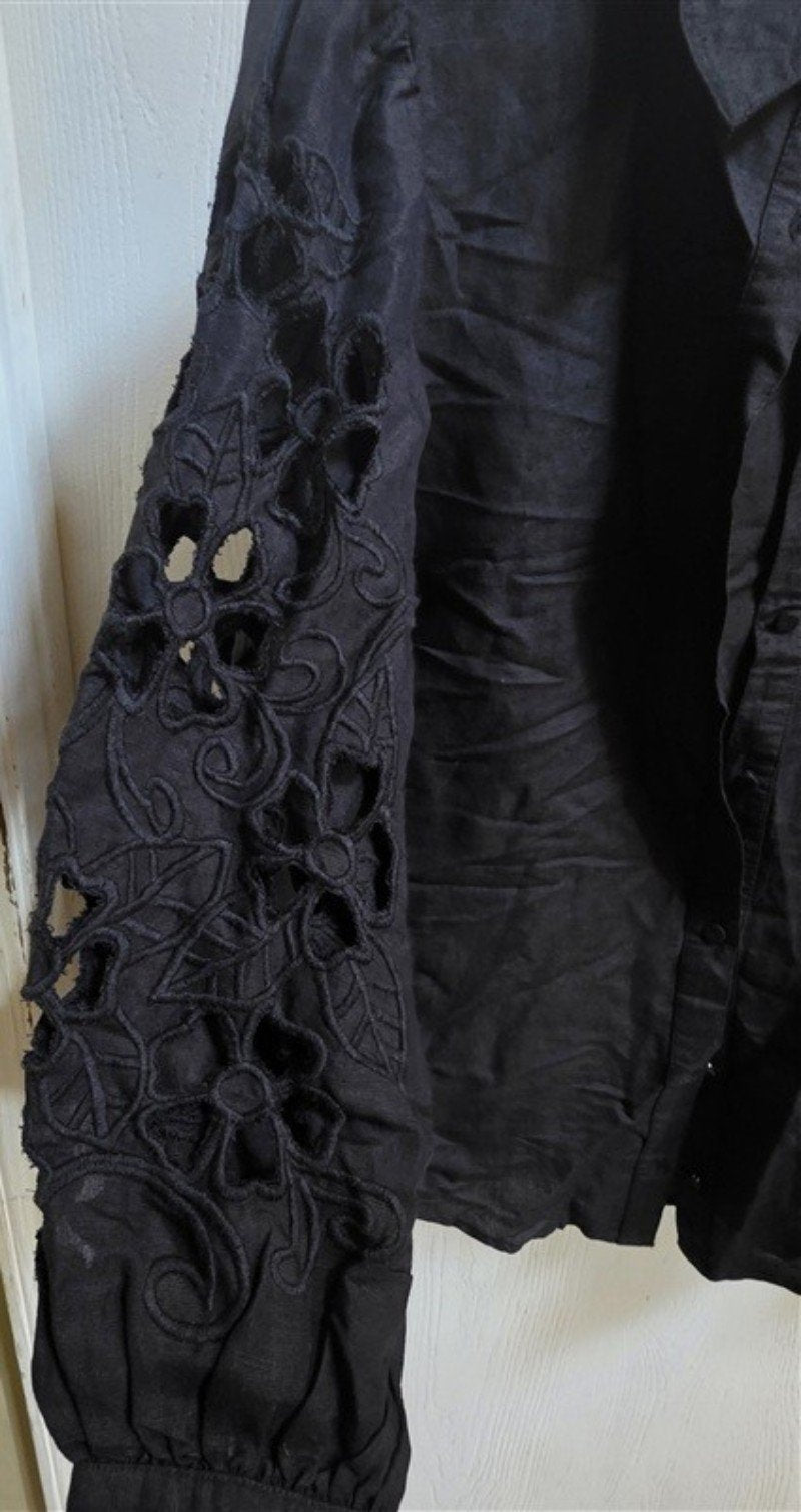 NWOTD Boston Proper L Openwork Embroidered Linen Button-Up Shirt Black 136341