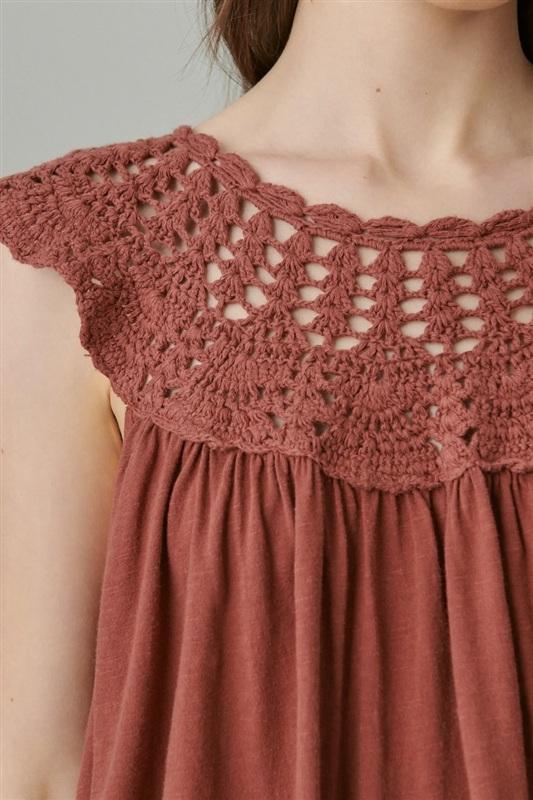 NWT Lucky M Crochet Yoke Short Sleeve Top Blouse Brown 136363