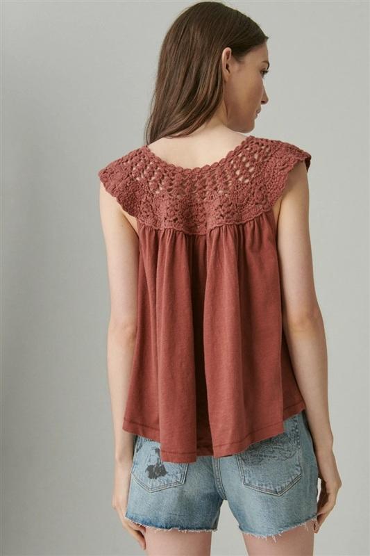 NWOT Lucky L Crochet Yoke Short Sleeve Top Blouse Brown 136364