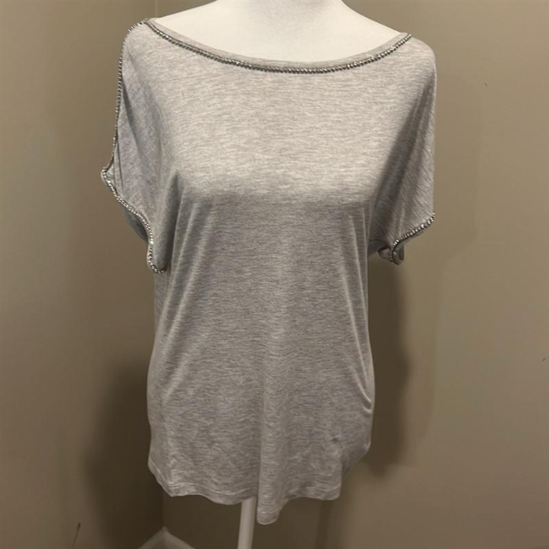 NWOT Boston Proper M Rhinestone Trim Gray T Shirt 136368
