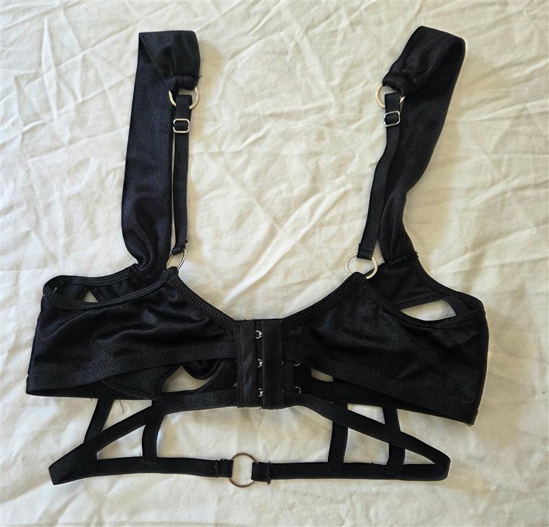 NWOT Hauty SM DEMI Wirefree Black CAGE BRA Silver Rings 136401