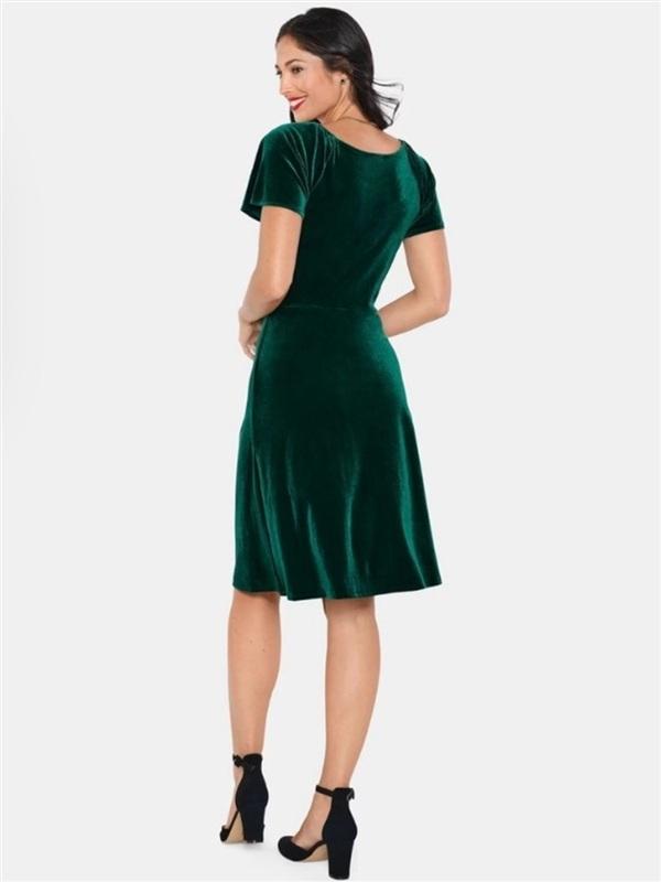 NWT The Place XL Adult Green Velvet Boat Neck Cocktail Dress 136407