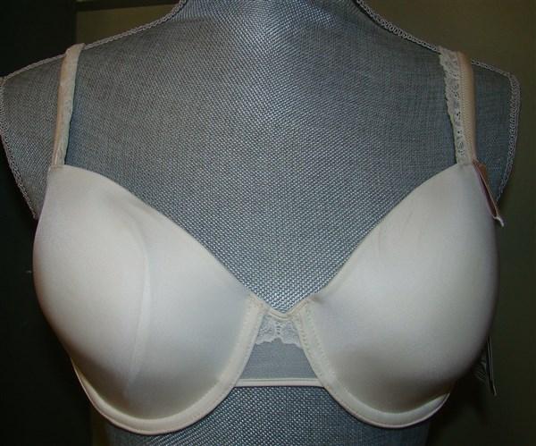 NWT Calvin Klein 32C Seductive Comfort Convertible Contour Bra 3275 Ivory 136422