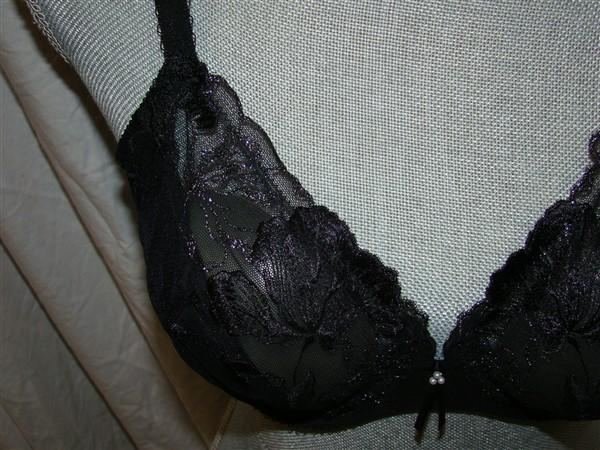 NWT Wacoal 34D In Bloom Underwire Bra 855237 Black Silver 136423