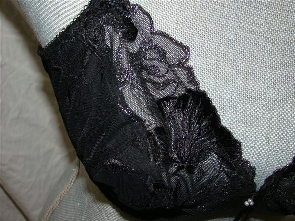 NWT Wacoal 34D In Bloom Underwire Bra 855237 Black Silver 136423