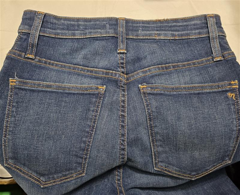 NWOTD Madewell 24 Perfect Vintage Straight Exposed Button Blue Jeans 136445