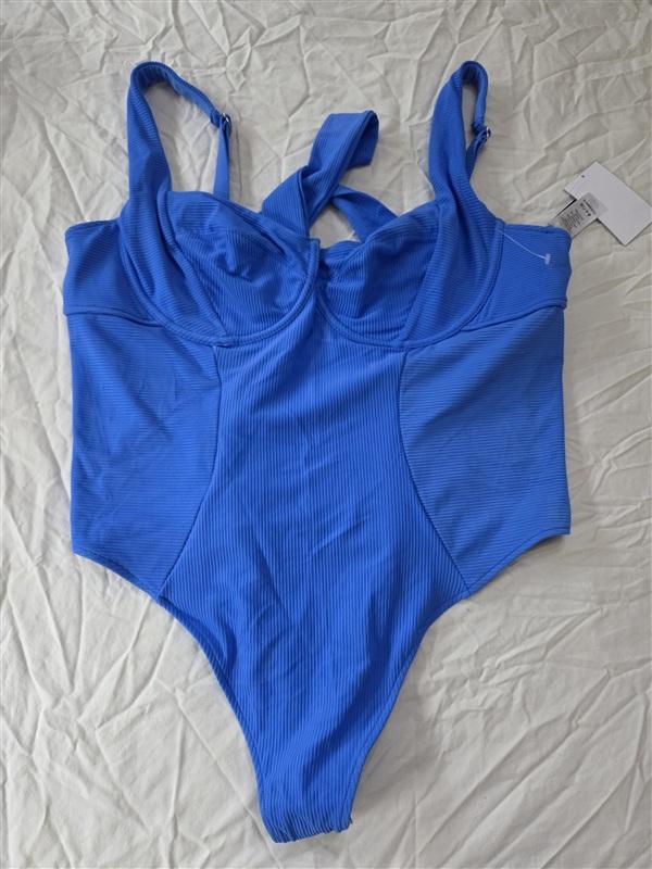 NWT Swimsuits For All Camille Kostek 1X Underwire Thong One Piece 136504