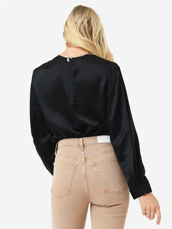 NWOT Vince S Pleated Cuff Crew Neck Blouse 100% Silk Black 136517