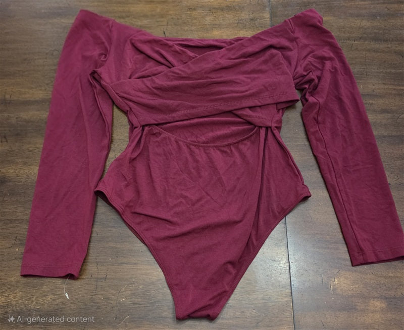 NWOT LUSH M Long Sleeve Bodysuit Off Shoulder Cut Out Sammi 136539