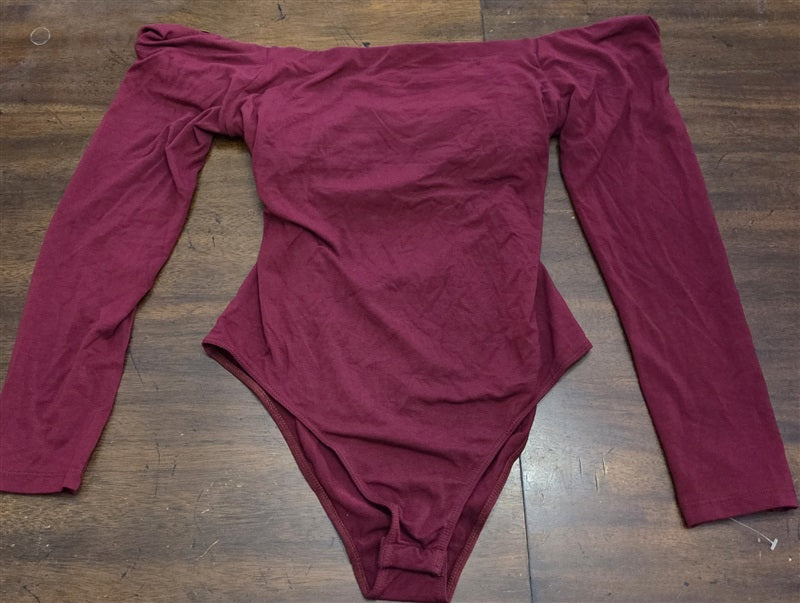 NWOT LUSH M Long Sleeve Bodysuit Off Shoulder Cut Out Sammi 136539