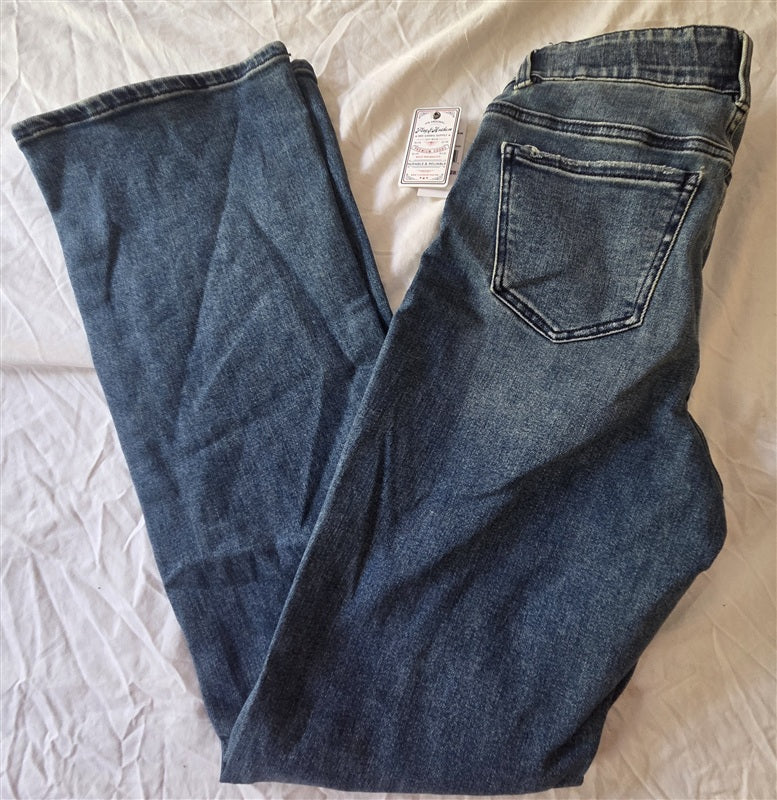 NWT Flag & Anthem 6 /28 Boot Cut Jeans Stretch 136544
