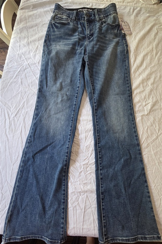 NWT Flag & Anthem 6 /28 Boot Cut Jeans Stretch 136544