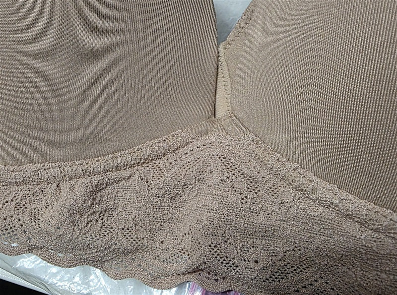 NWOt Warner's 40C Cloud 9 Wire Free Triangle Bra RO5691A Beige 136567
