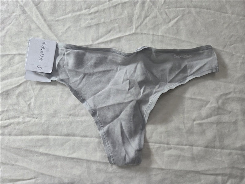 NWT Calvin Klein Cotton Form Thong Panty Underwear QD3643 Gray 136664