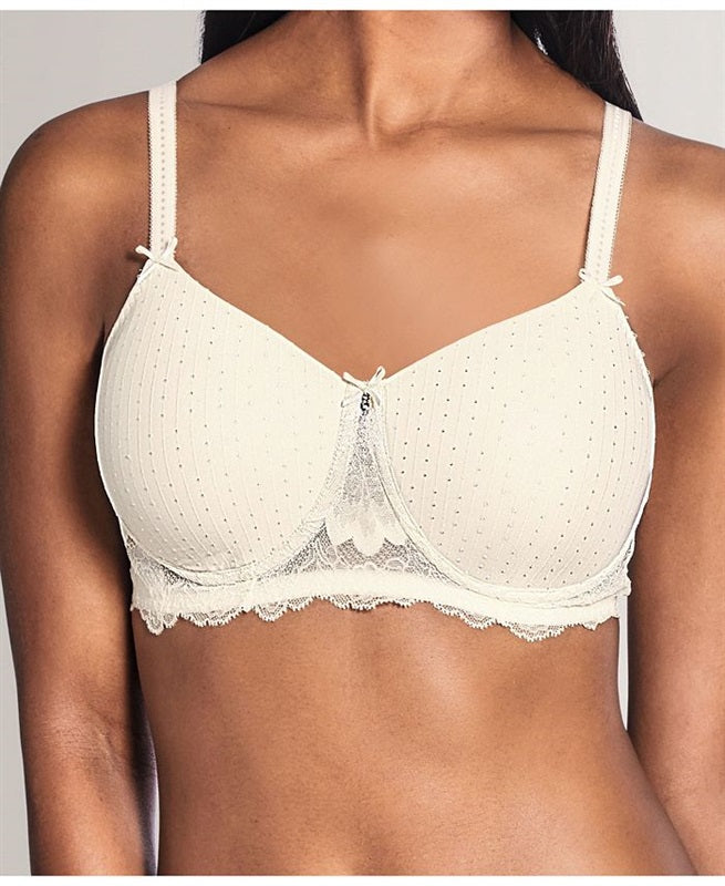 NWOT Amoena 34D Aurelie Padded Wire-Free Post-Surgery Bra Ivory 136680