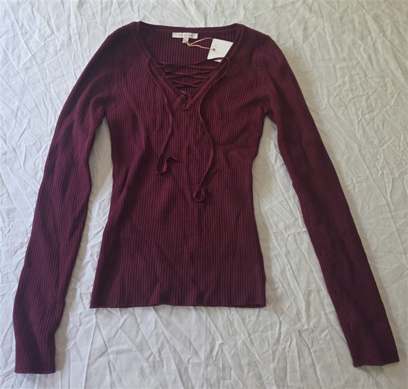 NWT Skies are Blue S Lace up Corset V neck Ribbed Knit Sweater Wine 136694