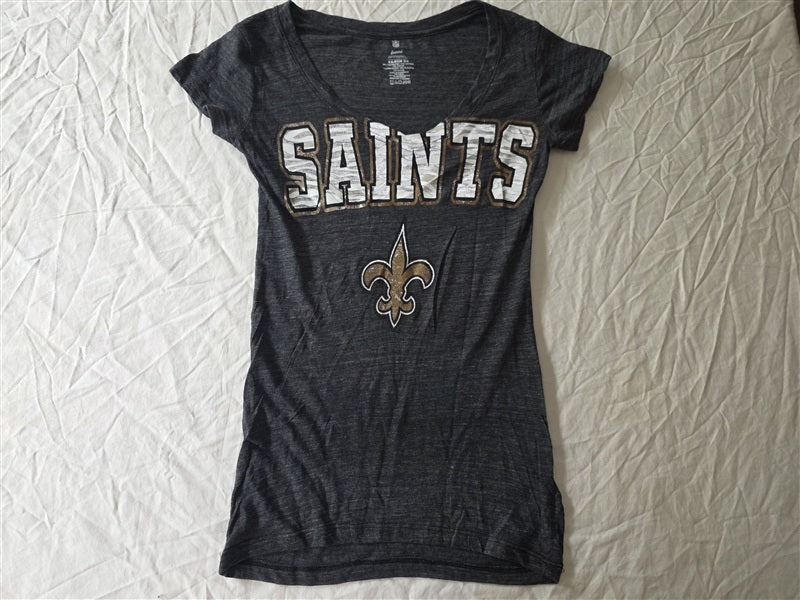 NWOT NFL Team XS Juniors New Orleans Saints V Neck Metallic T Shirt 136738