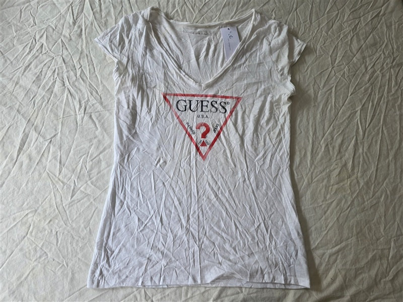 NWT Guess Large Distressed Logo V Neck T Shirt White Red 136763