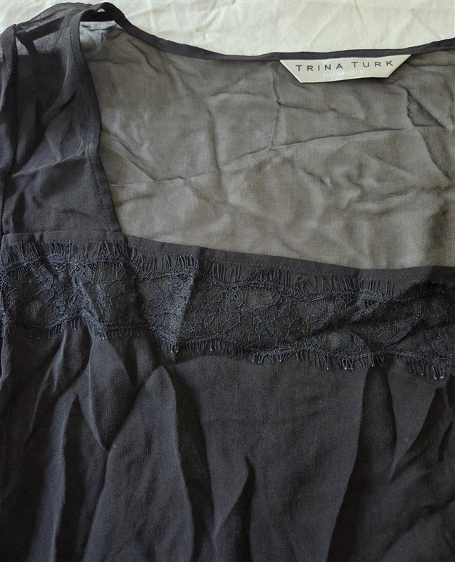 NWOT Trina Turk M Sheer lace Short Sleeve Top 136906