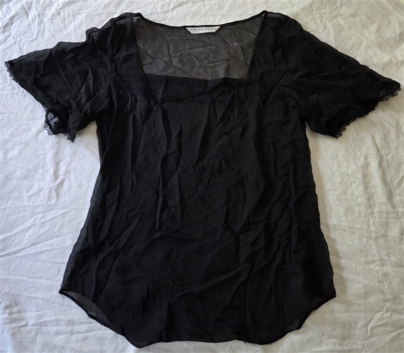 NWOT Trina Turk M Sheer lace Short Sleeve Top 136906
