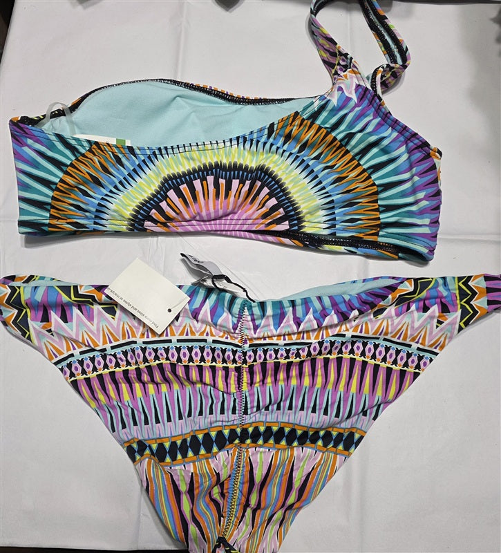 NWT BarIII Sunburst Geo L 1 Shoulder Bikini Swim Top & Hipster Bottom Set 136917