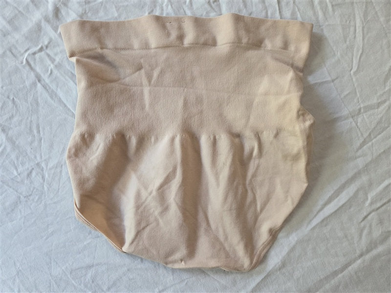 NWT Red Hot by Spanx S All Around Brief Panty 10169R Beige 136951