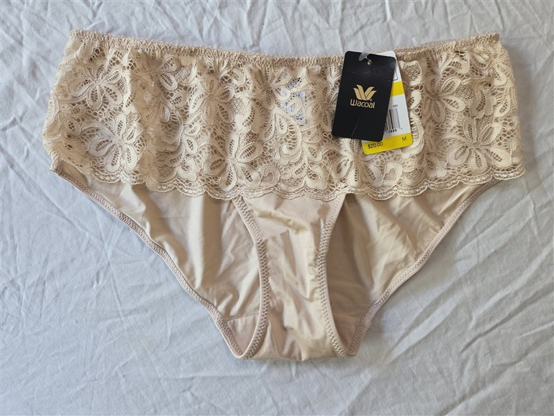 NWT 1 Wacoal M All Dressed Up 845166 Beige Lace Boy Short Panty Underwear 136952